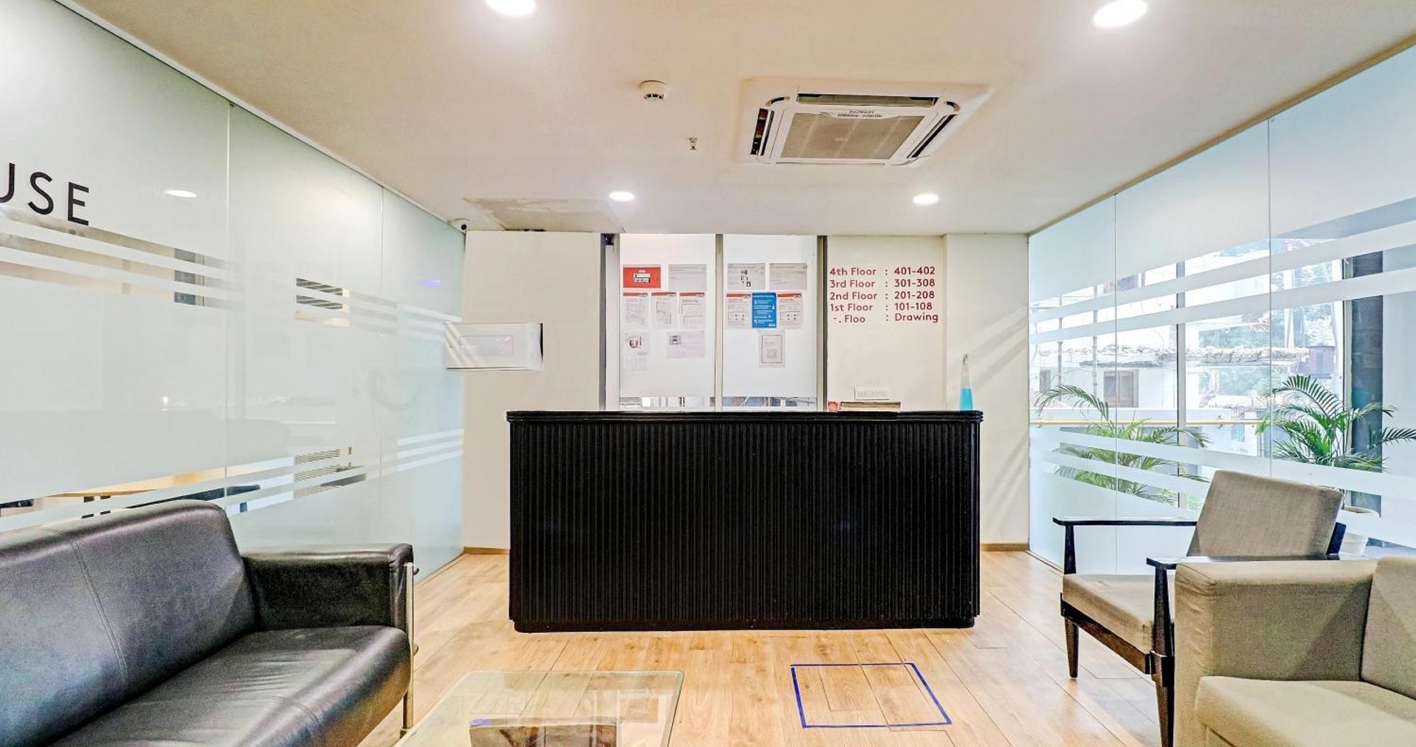 ホテル Townhouse Sector 30 Near Botanic Garden Of Indian Republic ノイダ エクステリア 写真